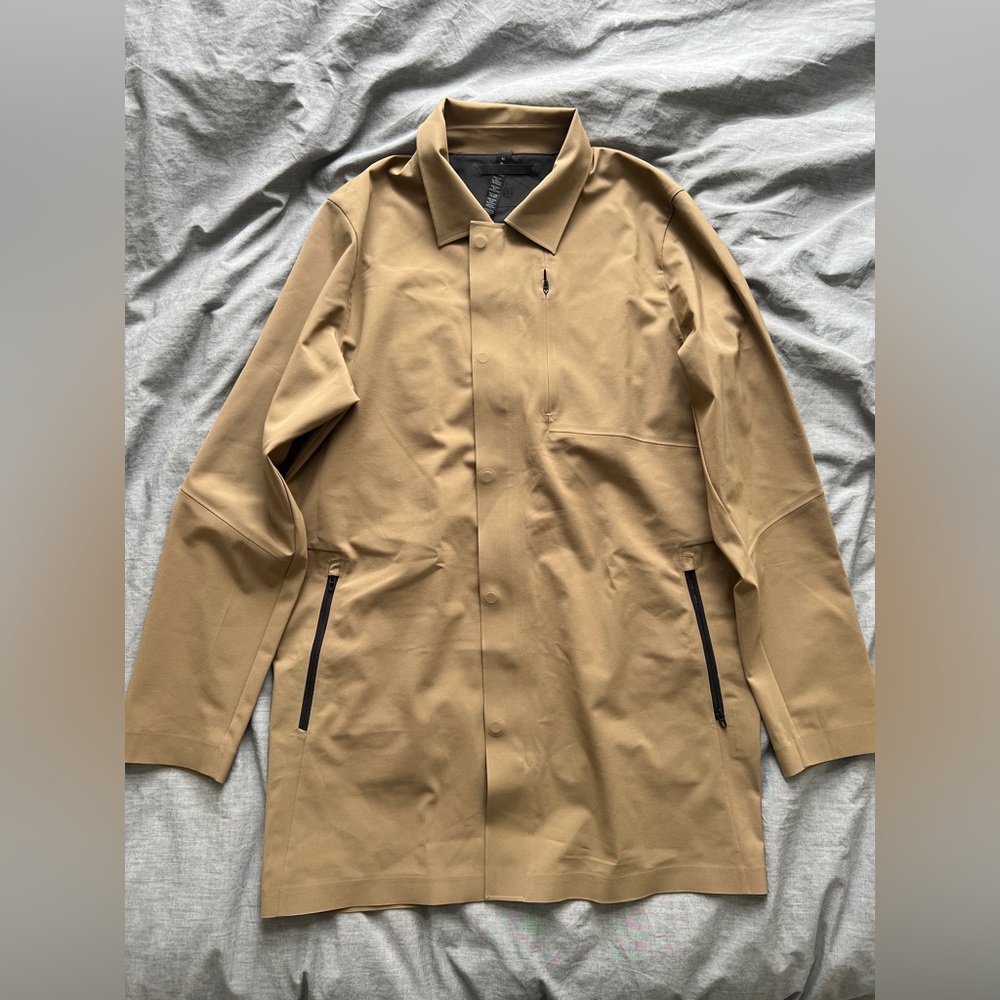 Lululemon Trenchcoat